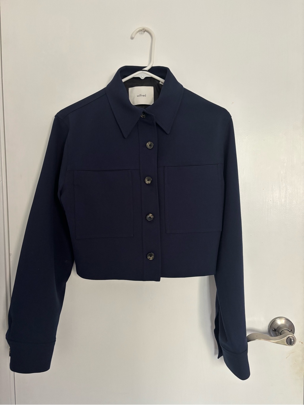 Aritzia (Wilfred) Navy Cropped Crepe Blazer